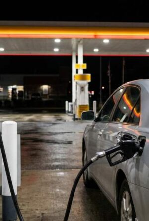 Single fuel tank design in a modern American car